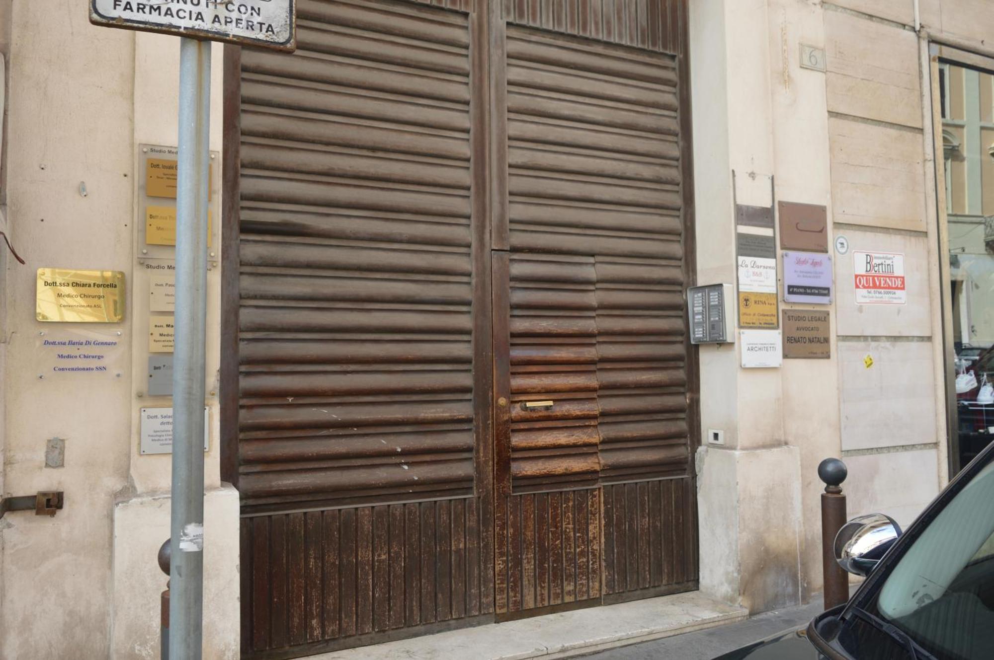 Domus Cavour Apartment Civitavecchia Exterior foto