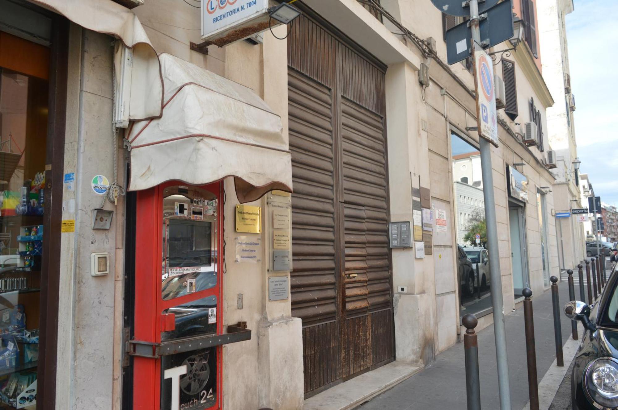 Domus Cavour Apartment Civitavecchia Exterior foto
